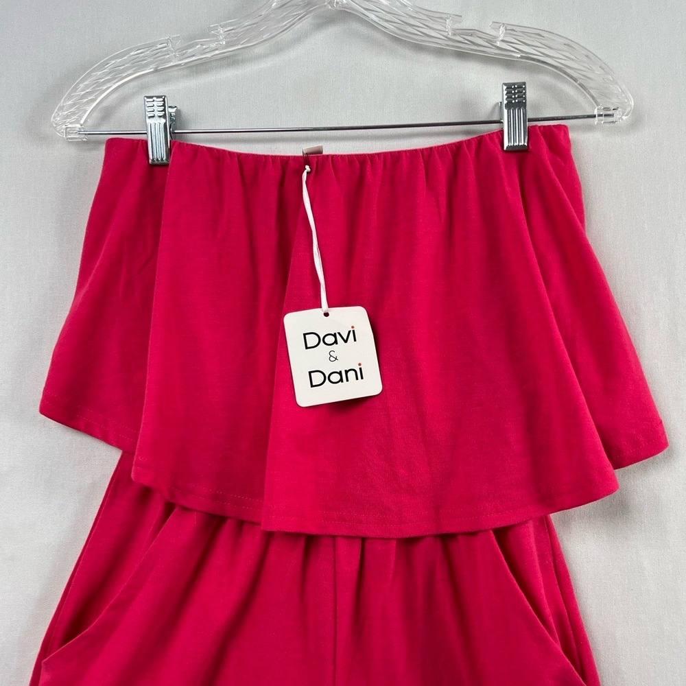 Davi & Dani Romper Womens Small Fuchsia Strapless Ruffle Elastic Waist Pink NEW - Picture 3 of 15
